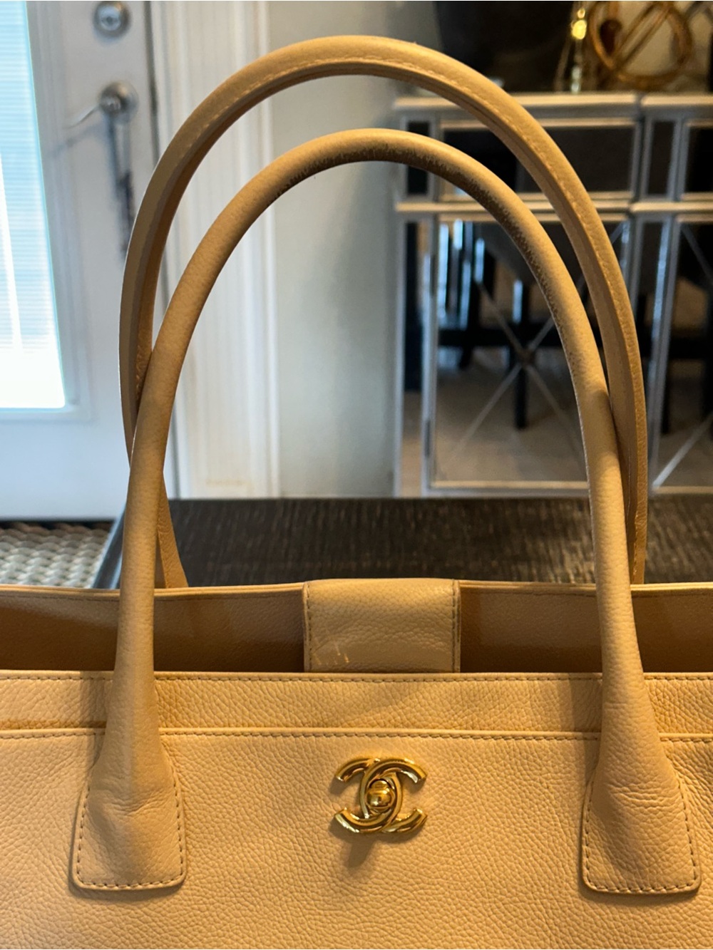 CHANEL Beige Caviar Leather Tote with Gold CC Logo - Picture 14 of 16
